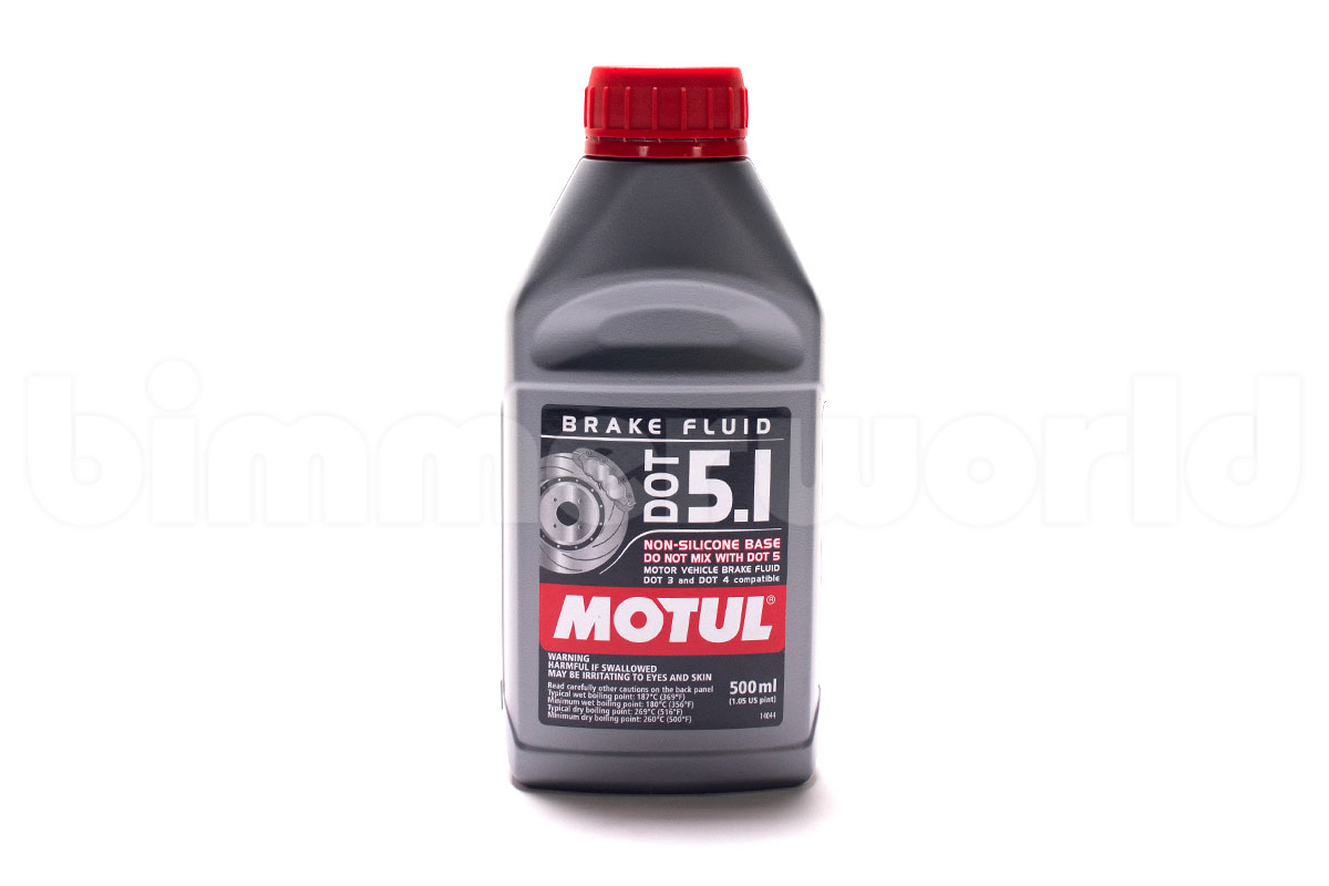 Motul DOT 5.1 DOT 4 Low Viscosity Brake Fluid, 0.5 Liter