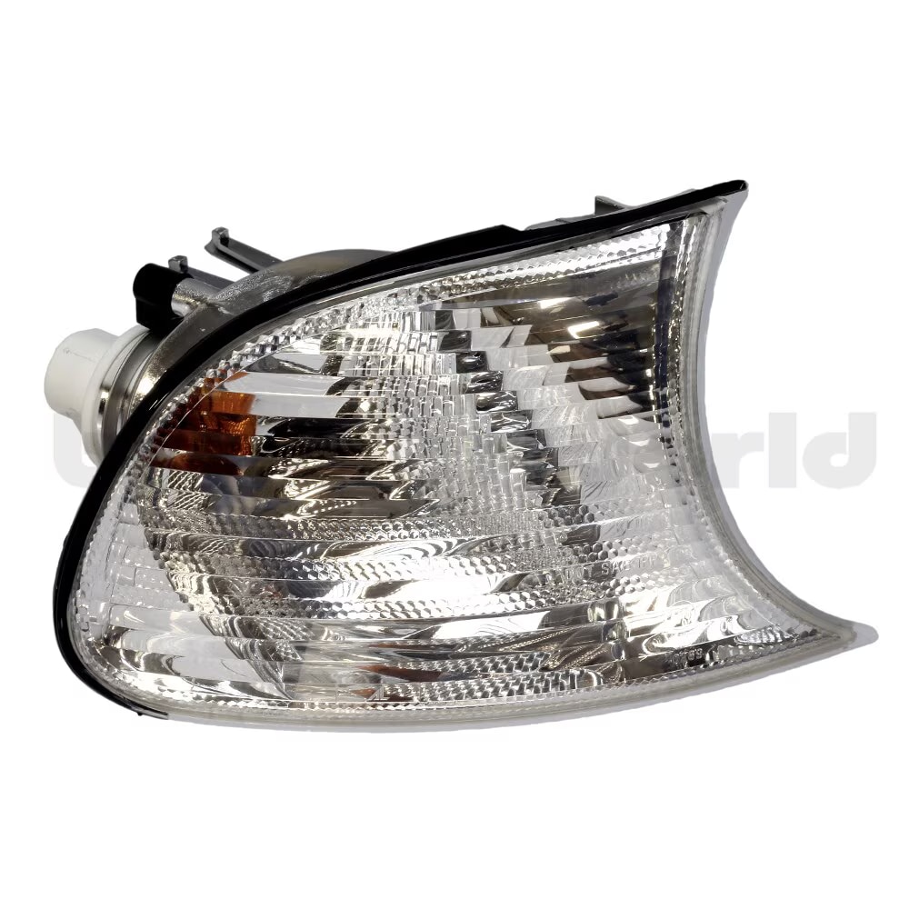 BMW Clear Turn Signal Right E46 325ci, 330ci, M3 63137165858