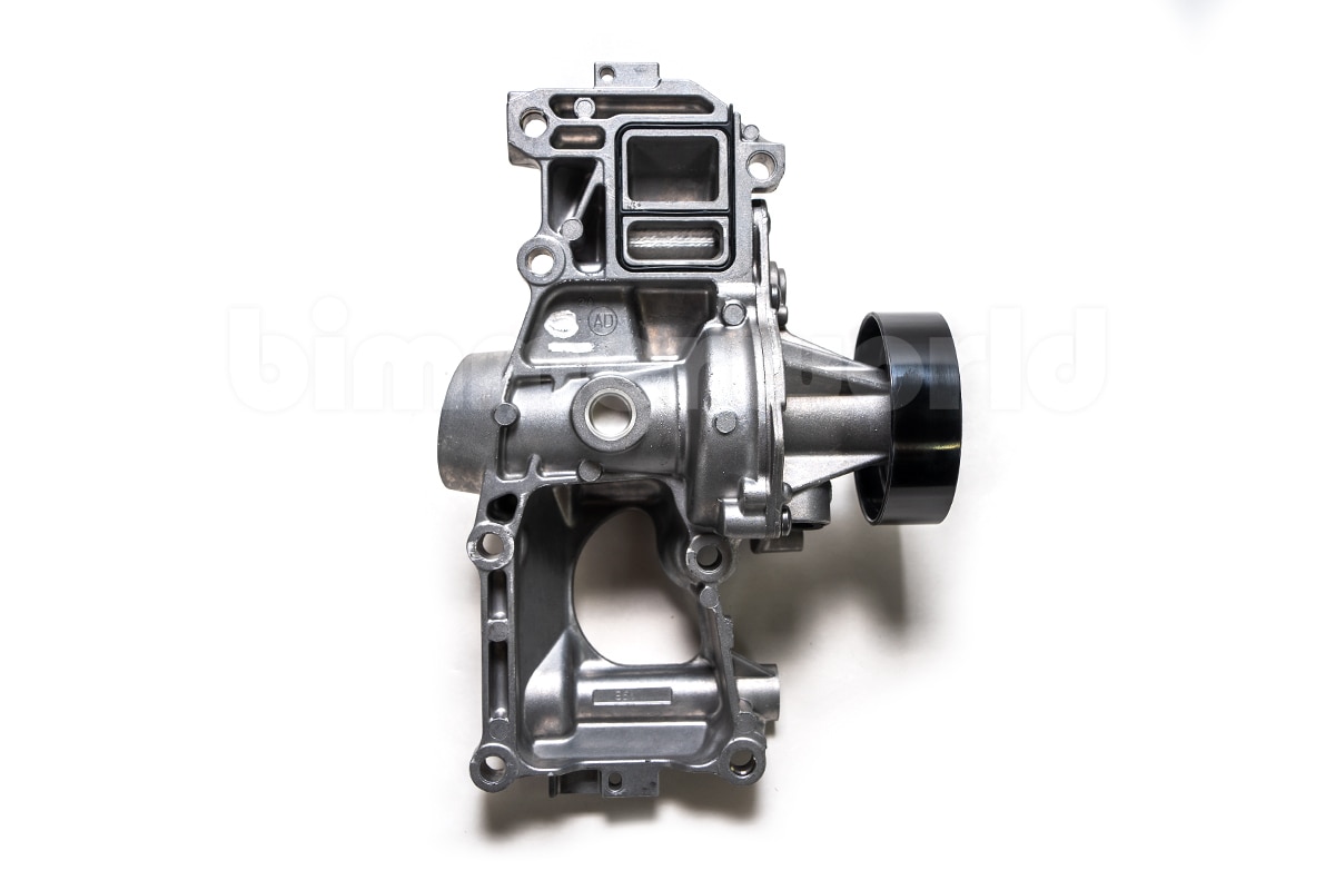 プリン Water Pump & Support, B58A - BMW F3X F22 G30 G12 G01 G02 - 11517643067