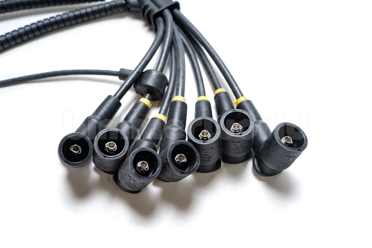 10-373 201系 Ignition Wire Set for BMW E31 850i, 850CSi (12121733010)