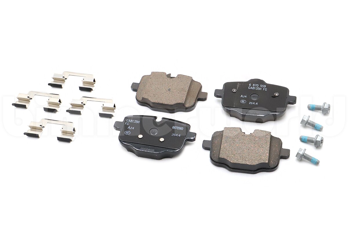 Brembo Prime Line Rear Brake Pads For BMW 5, 6, 7 Series, X3, X4, X5, X6, X7, IX – P06101 (4-Pad Set, Organic)
