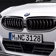51719627307-BMW-tn.jpg
