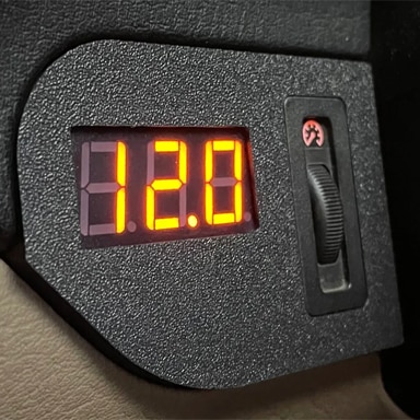 FALK-VOLT-METER-DIMMER-E36-TN.jpg