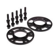 Rogue-Engineering-BMW-Wheel-Spacers-with-bolts_18mm-sm.jpg