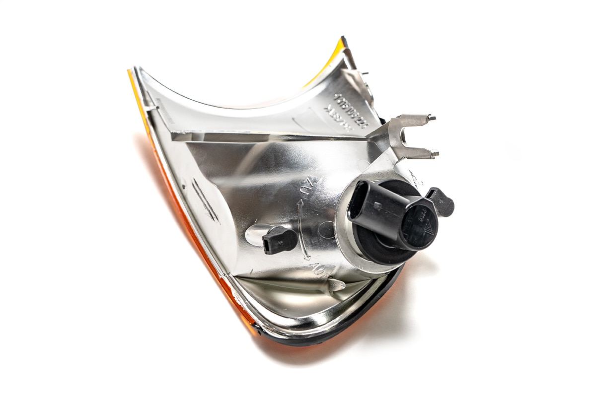 Front Right Turn Signal E46 2 Door (0003) & All E46 M3 BLEMISHED