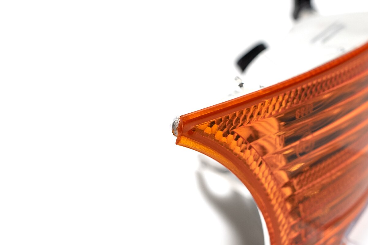 Front Right Turn Signal E46 2 Door (0003) & All E46 M3 BLEMISHED