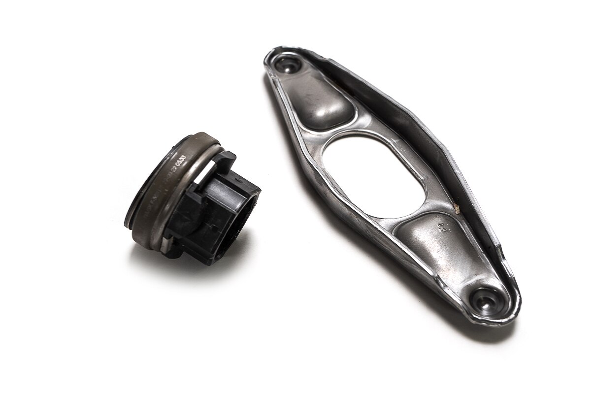 OEM Clutch Kit F22 F3X 228i 230i 320i 328i 330i 428i 430i BLEMISHED