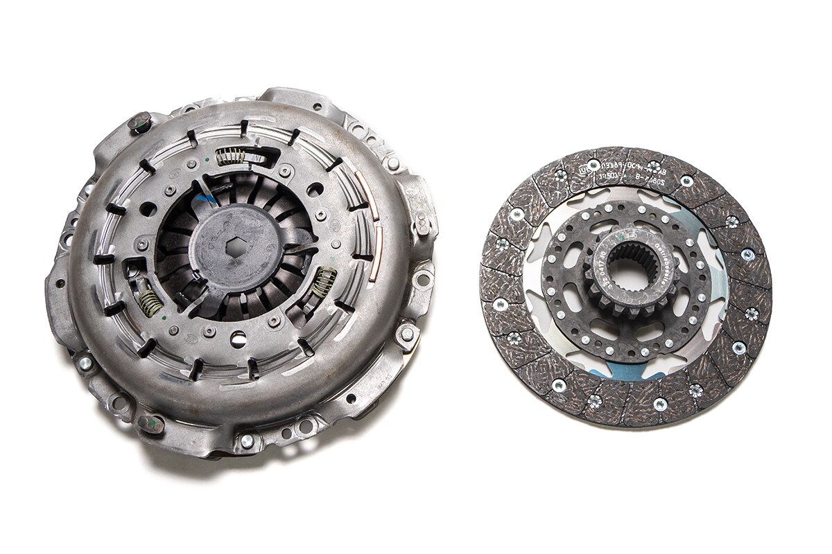 Clutch Kit (LUK OEM) E90 E92 E93 M3 6MT GARAGE SALE